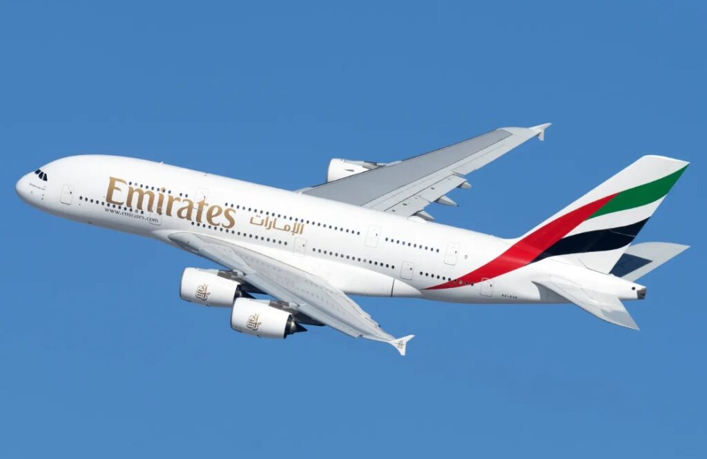 4萬英尺高空也能看比賽　哪些航空公司提供世足賽直播？