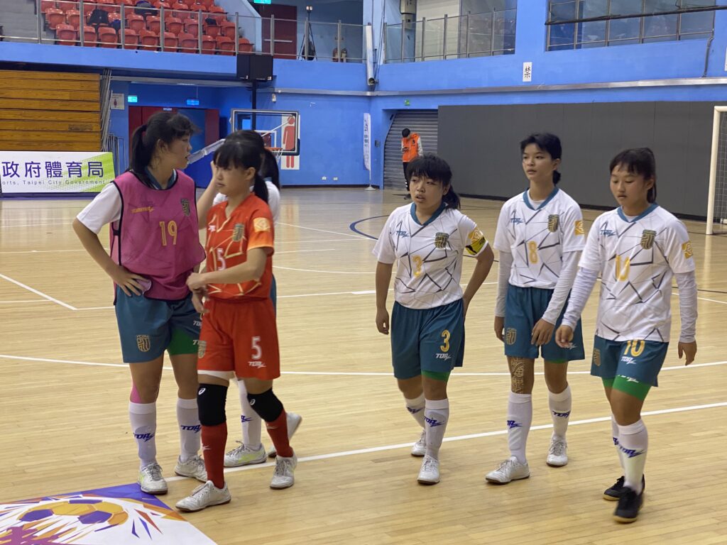 永慶高中成嘉義唯一女足隊　向下紮根永續經營