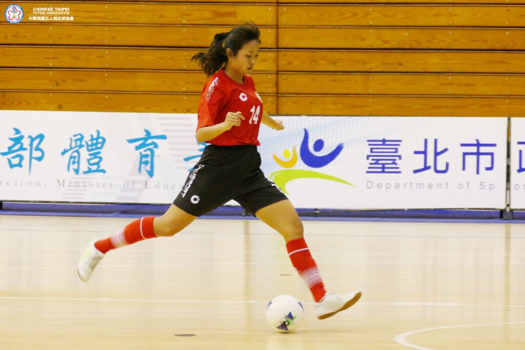 中山工商「5女將」戰全場　從五人制開始磨練技術