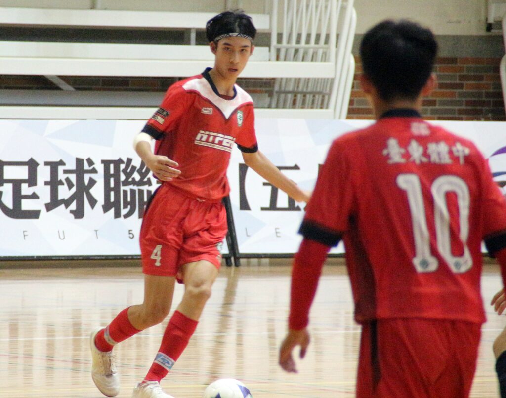 東體首闖五人制全國複賽　民宿主人變粉絲到球場拍照力挺
