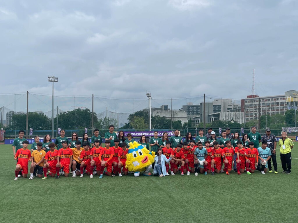 又是門神阿修!PK大戰擋下花農 新北高中奪季軍隊史最佳 又是門神阿修!PK大戰擋下花農 新北高中奪季軍隊史最佳