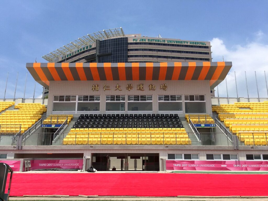 勁球網足球週報》不夠用又舊　台灣足球場問題浮現