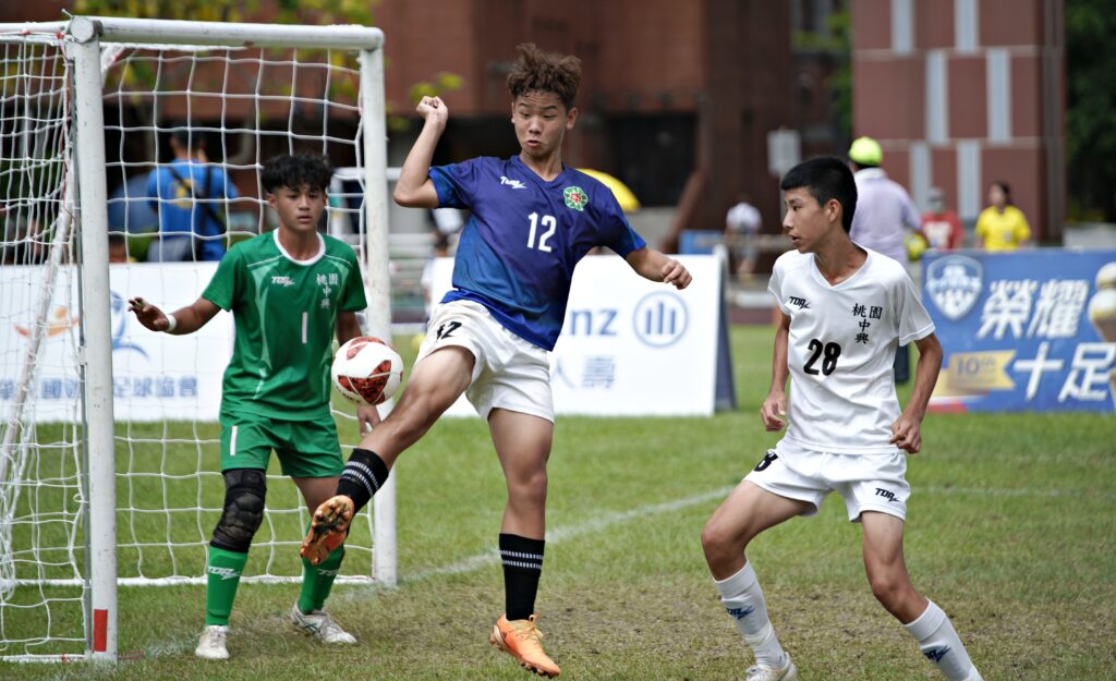 安聯小小世界盃U15拿下第四 武士岸8月邀請香港切爾西、阿森納來台 安聯小小世界盃U15拿下第四 武士岸8月邀請香港切爾西、阿森納來台