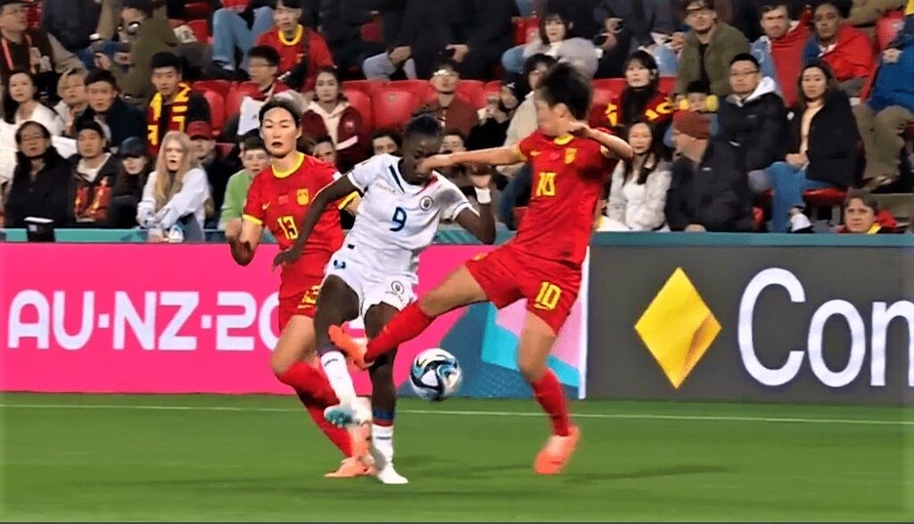 女足世界盃一場充滿懸念下 中國女足紅牌未爆彈 女足世界盃一場充滿懸念下 中國女足紅牌未爆彈