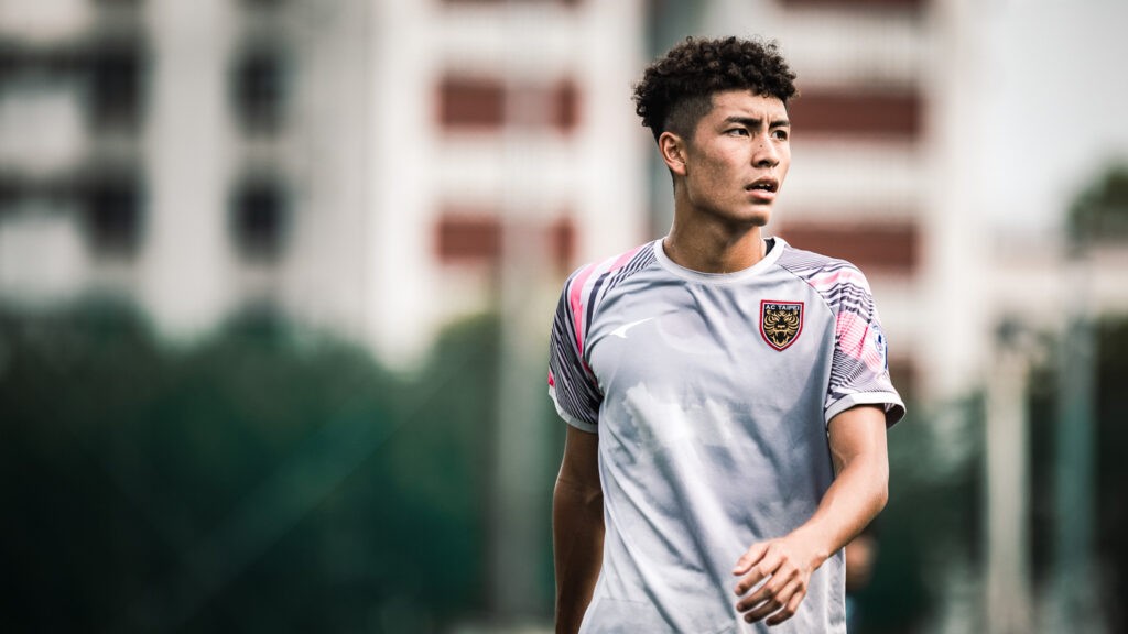 一年之後的成長 19歲奪下企甲聯賽首位本土金靴的黃偉傑 一年之後的成長 19歲奪下企甲聯賽首位本土金靴的黃偉傑