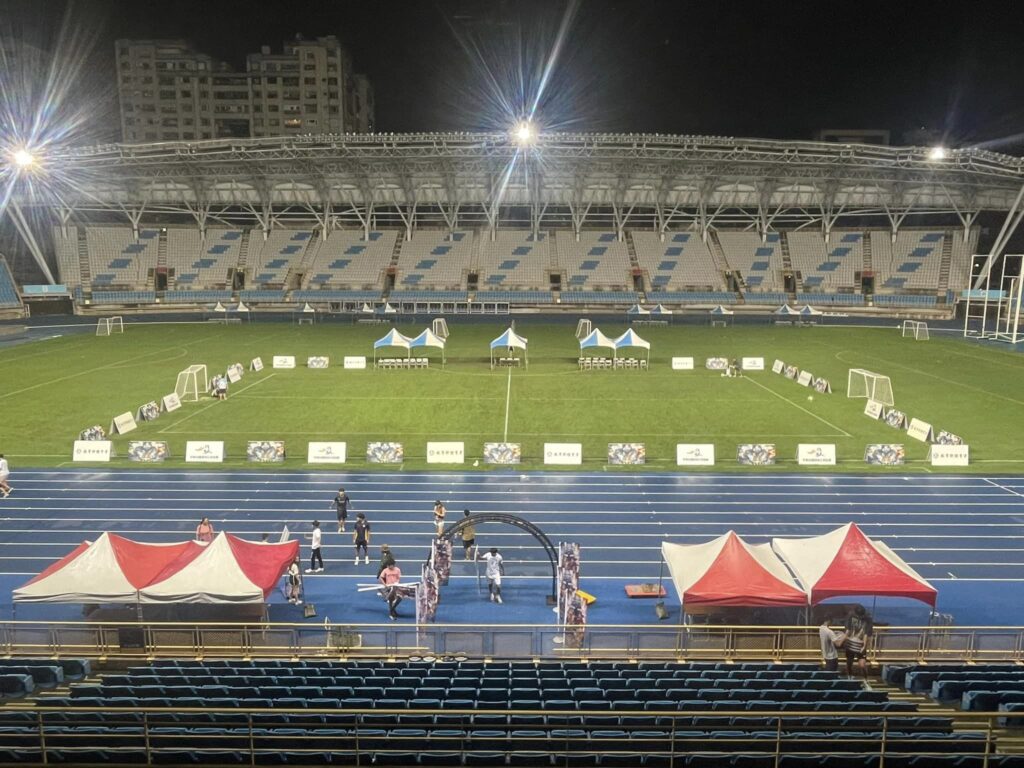 迷你足協連夜北田趕工場佈　早上國小世界盃全國決賽漂亮開踢