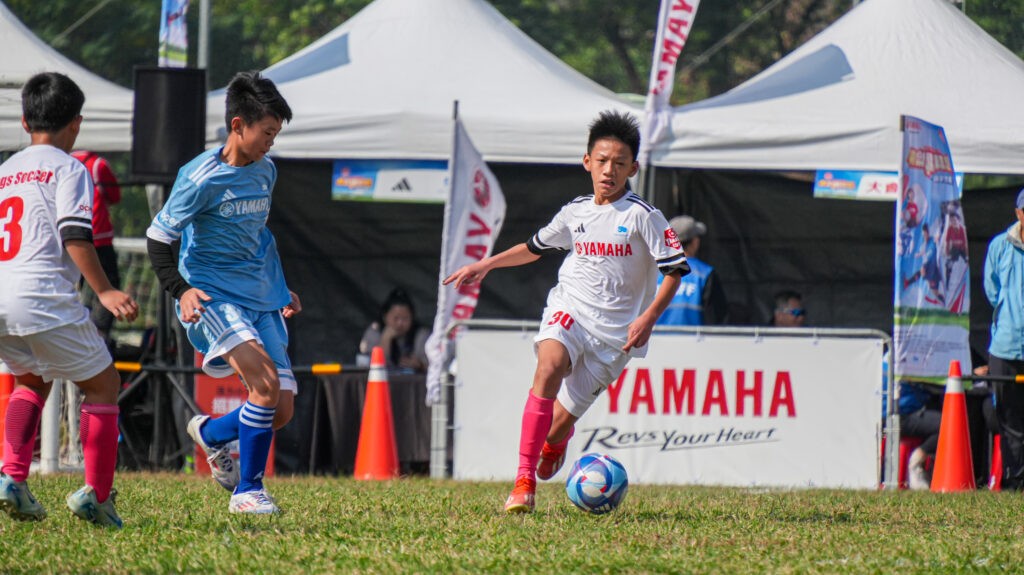 YAMAHA CUP踢得不夠帥就換人! Wings Soccer盼孩子別怕輸勇於挑戰 YAMAHA CUP踢得不夠帥就換人! Wings Soccer盼孩子別怕輸勇於挑戰